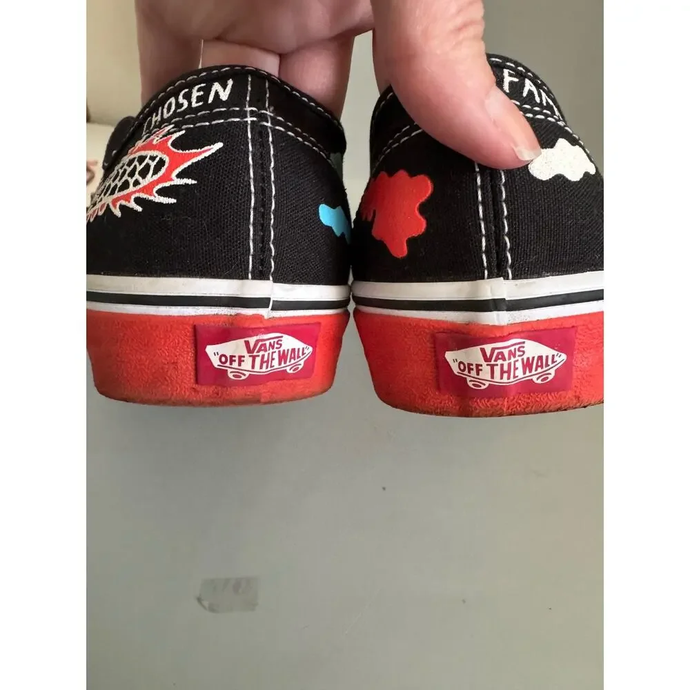 Vans Kaitlin Chan Gallery “Chosen Family” Vans Low Top Lace Up Sz 7.5 M/ Sz 9 W